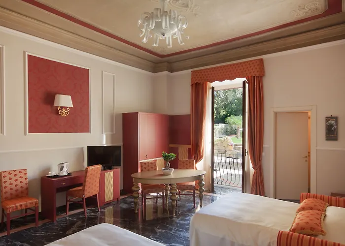 Relais La Corte Di Cloris Πανσιόν 4*