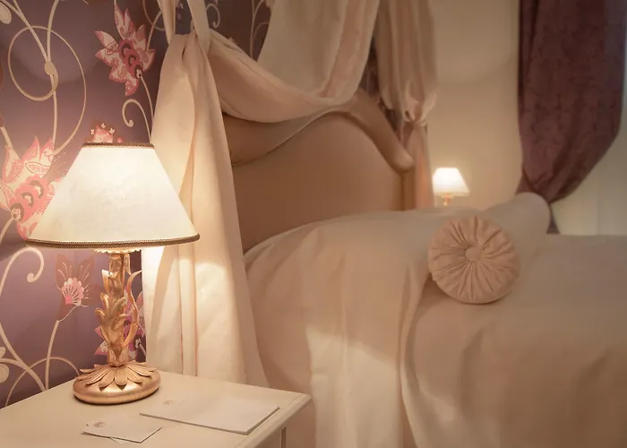 Relais La Corte Di Cloris Πανσιόν Φλωρεντία