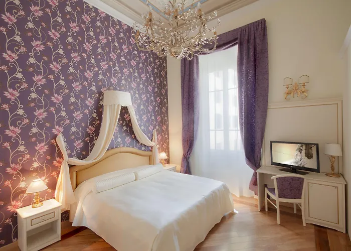 Πανσιόν Relais La Corte Di Cloris 4*