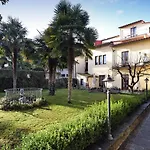Relais La Corte Di Cloris 4*
