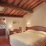 Relais La Corte Di Cloris 4*