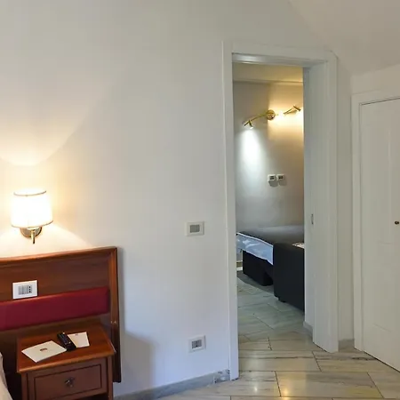 Konukevi Relais La Corte Di Cloris Floransa