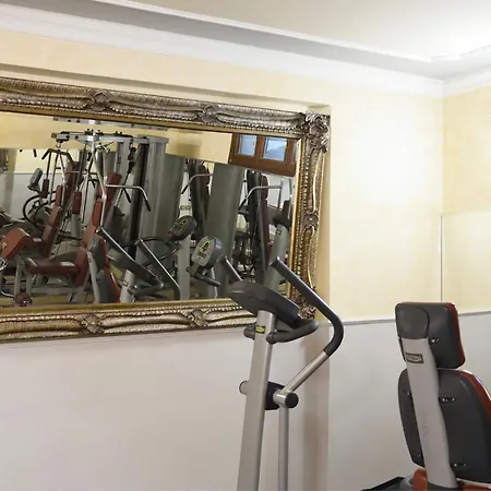 Relais La Corte Di Cloris Флоренция